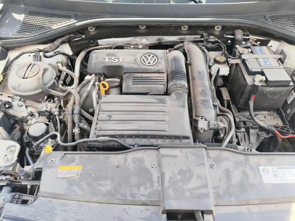 Volkswagen T-Roc — миниатюра 21