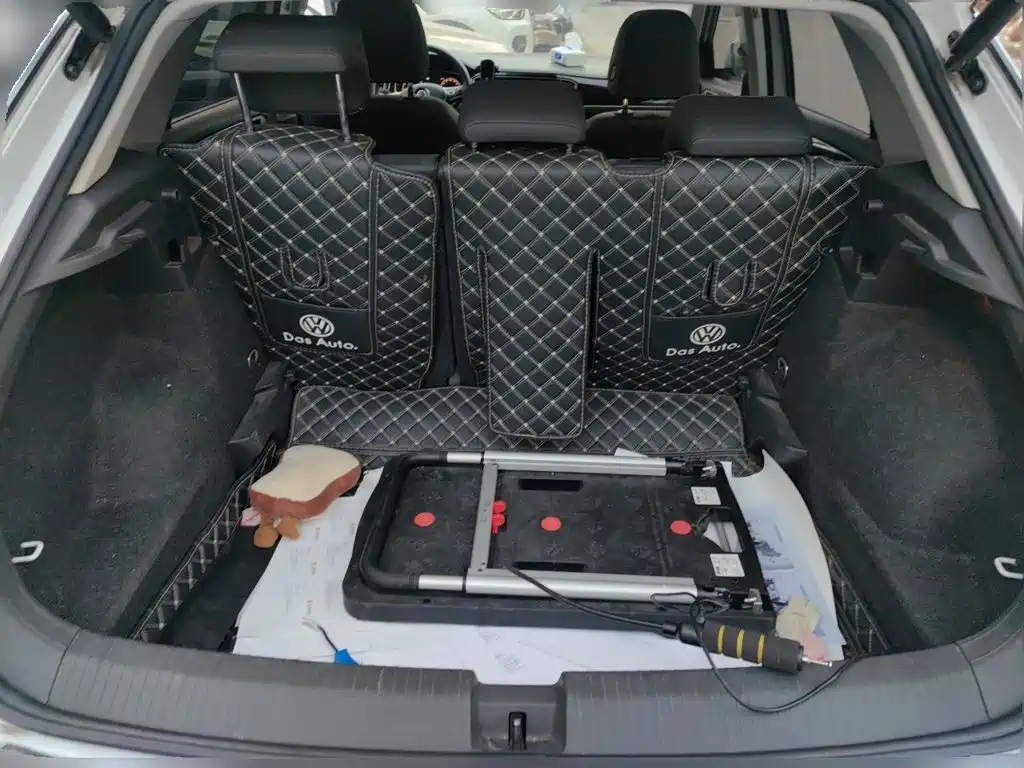 Volkswagen T-Roc — миниатюра 15
