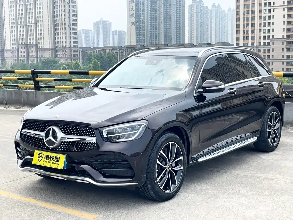 Купить Mercedes-Benz GLC