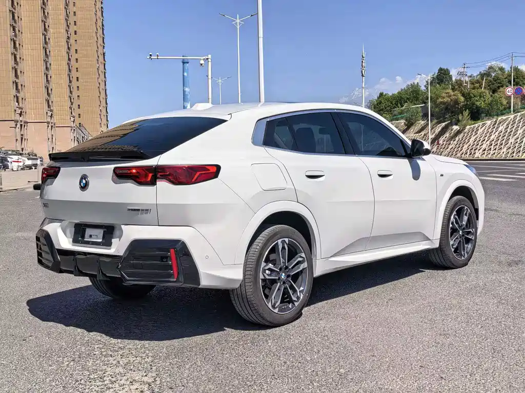 BMW X2 2025 sDrive25i M Sport