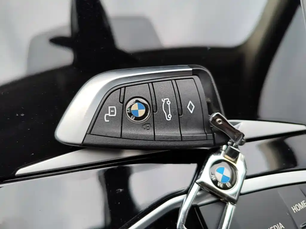BMW i3 — миниатюра 9