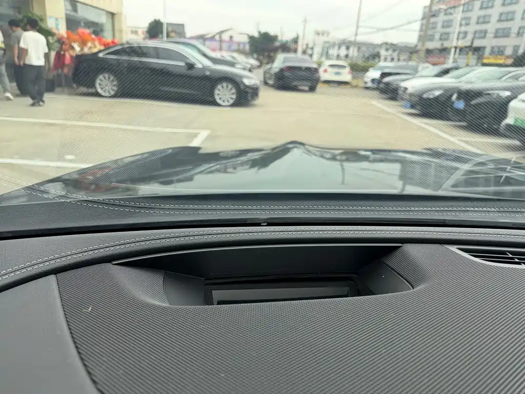 Mercedes-Benz AMG GT — миниатюра 16