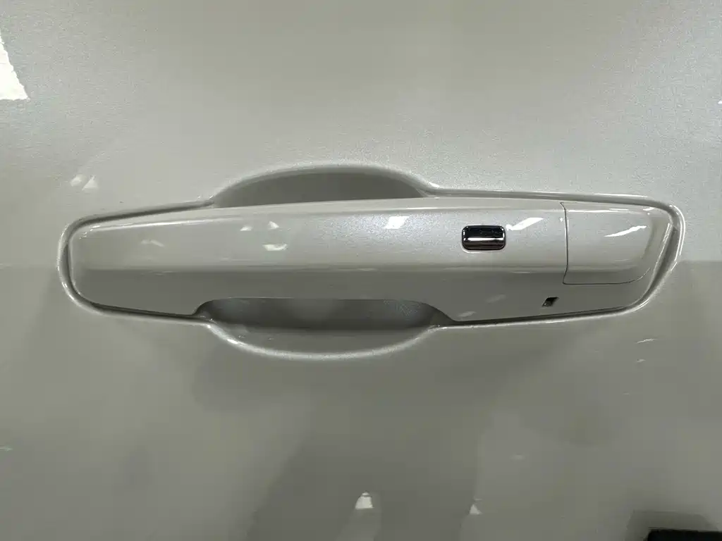 Chevrolet Plus — миниатюра 13
