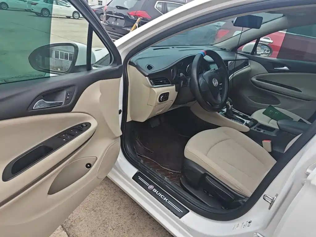 Buick Verano — миниатюра 16