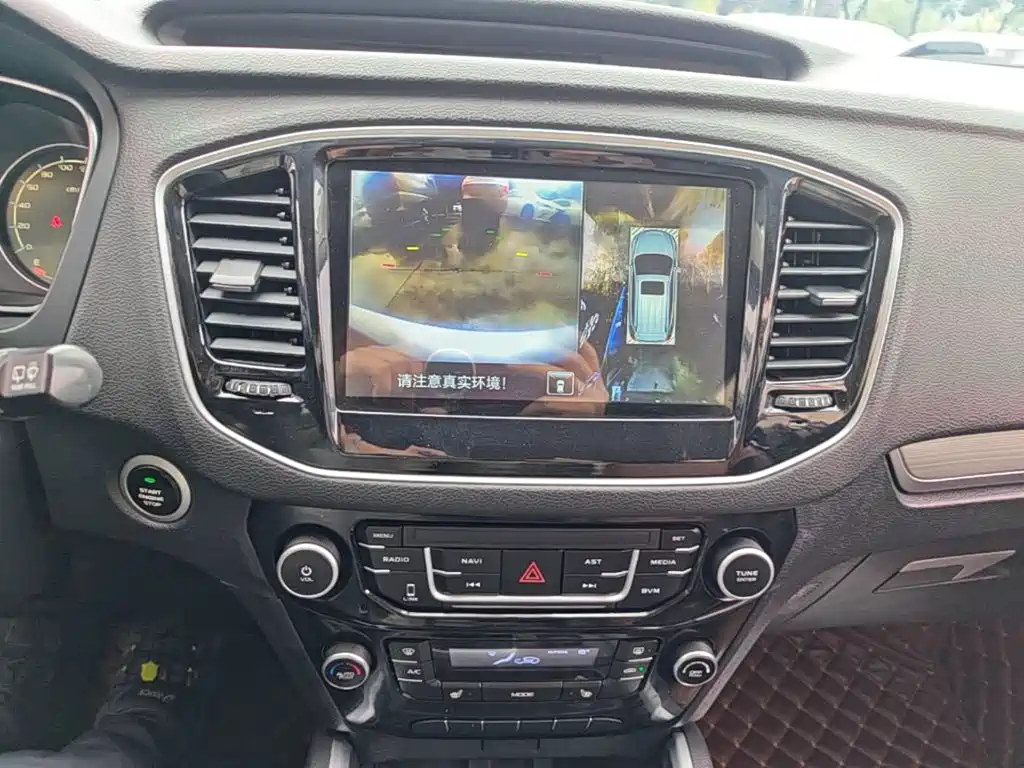 Geely Vision X6 — миниатюра 13