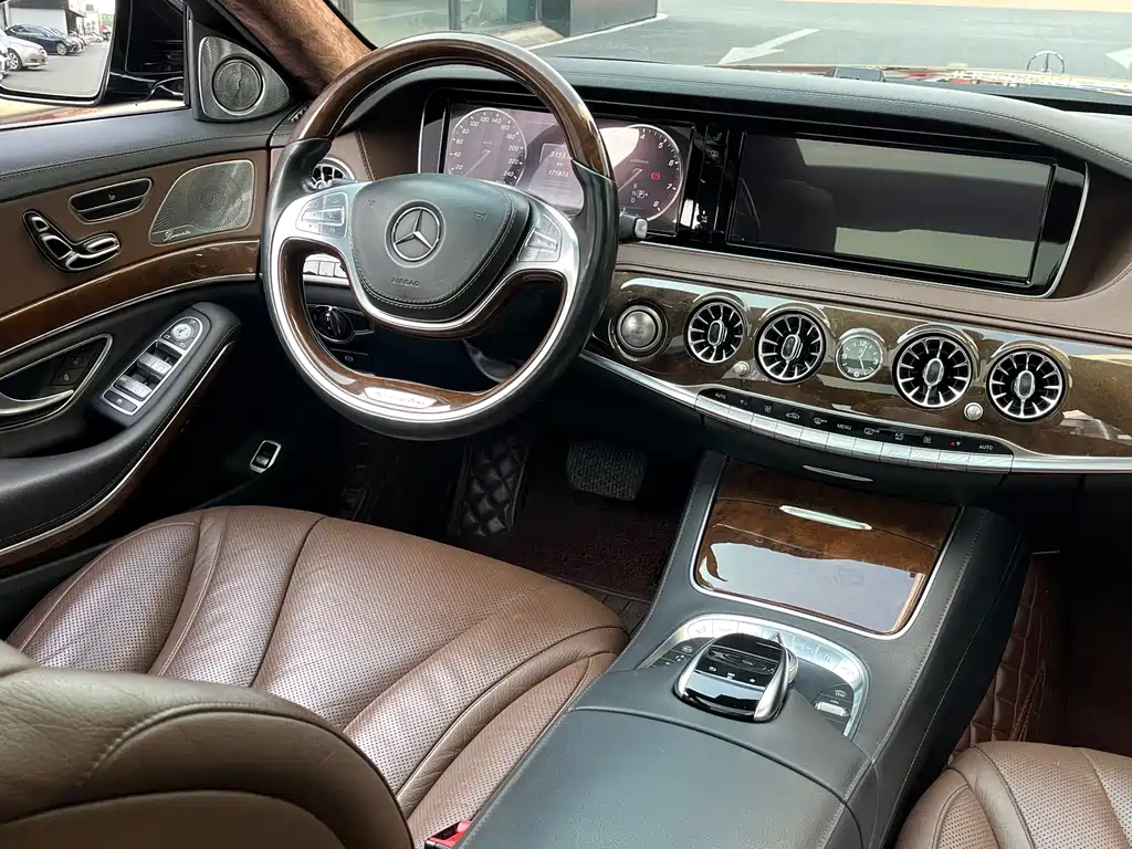 Mercedes-Benz S-Class — миниатюра 14