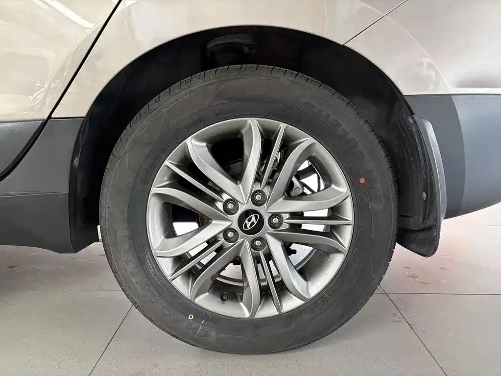 Hyundai ix35 — миниатюра 15
