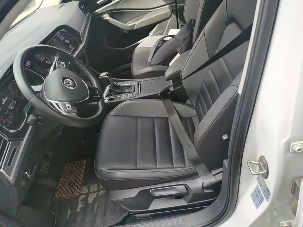 Volkswagen Sagitar — миниатюра 20