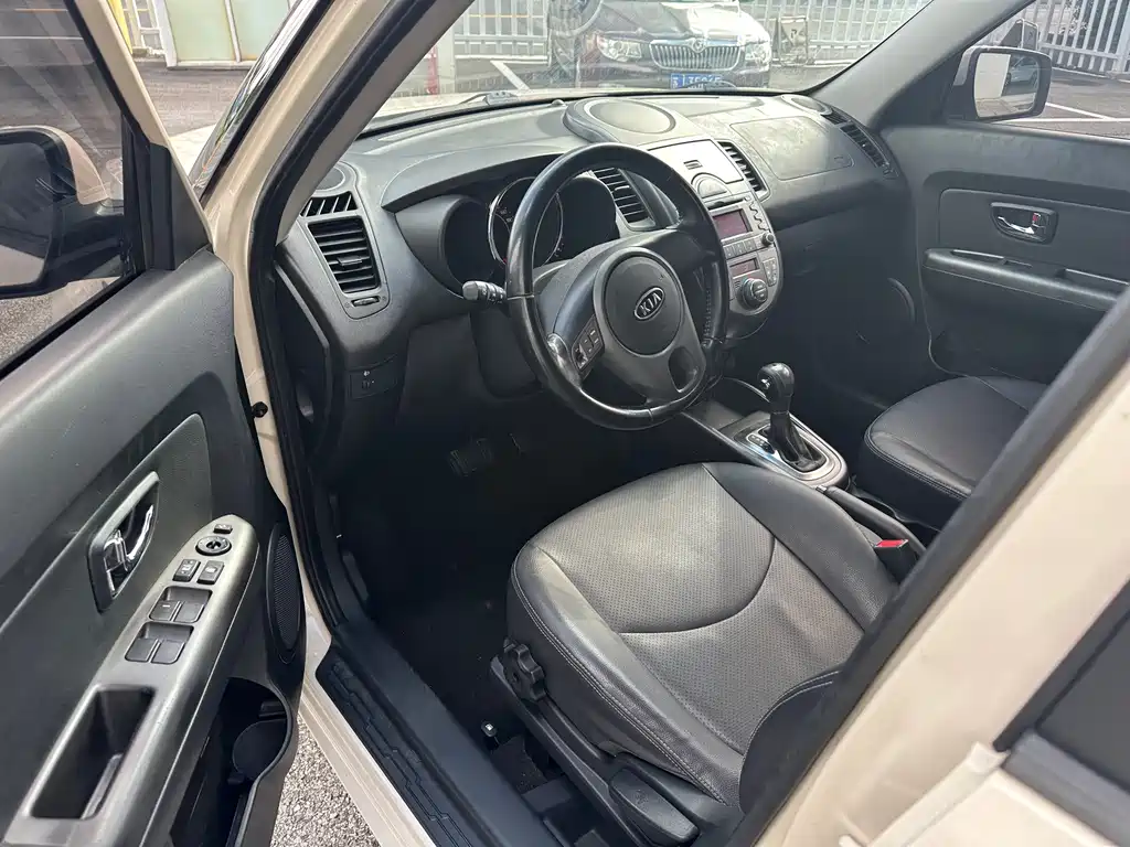 Kia Soul — миниатюра 10