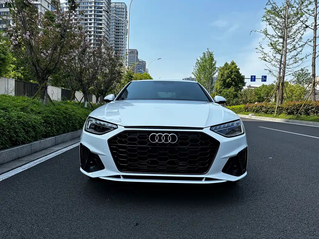 Audi A4L 2024