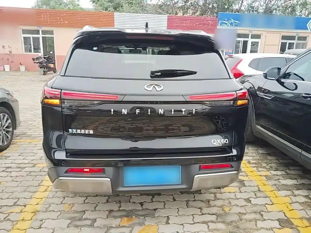 Infiniti QX60 2024 2.0T Enjoy