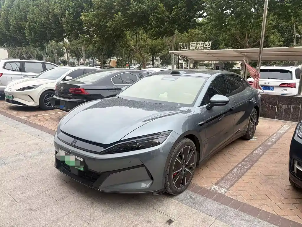 BYD Han L