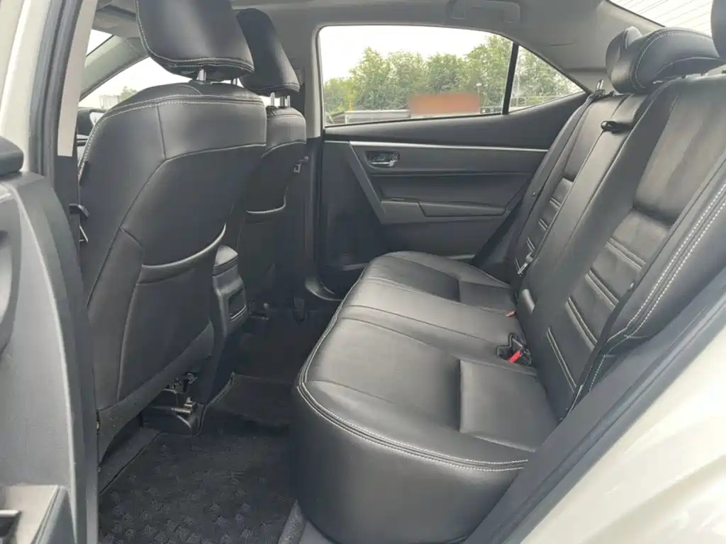 Toyota Corolla — миниатюра 14