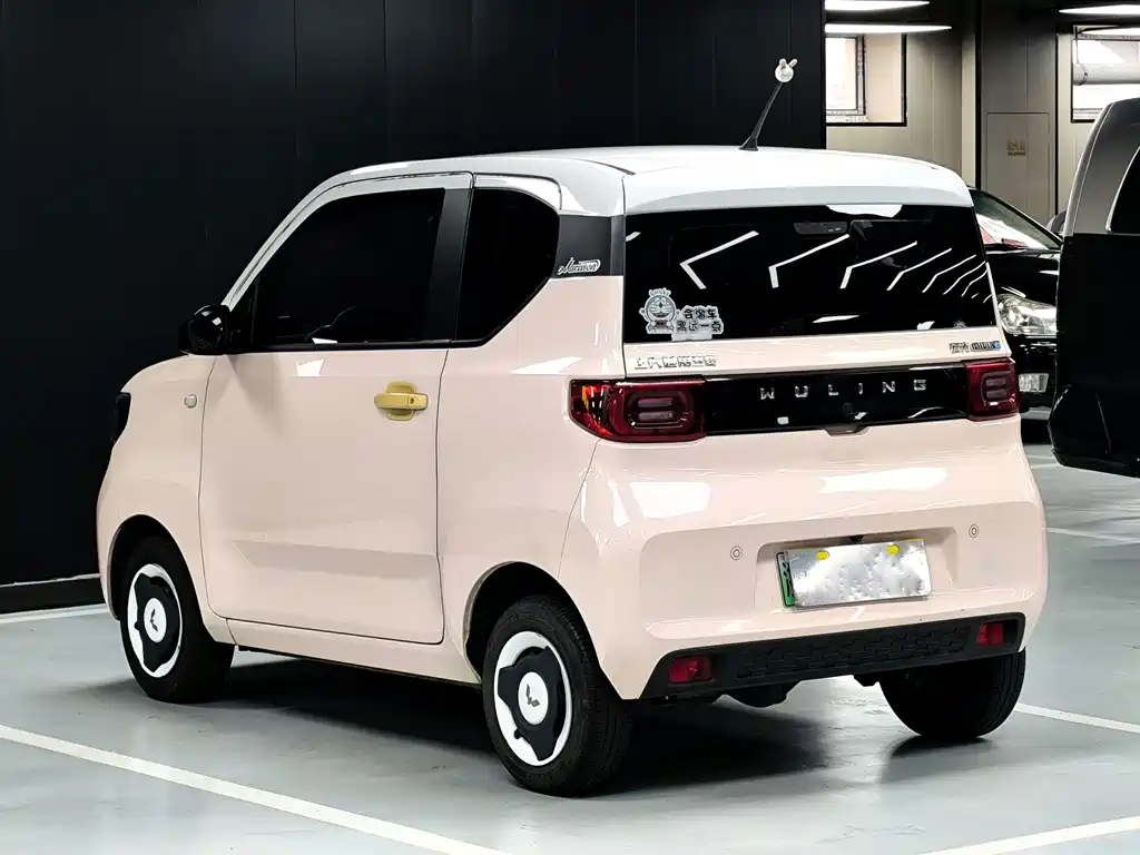 Wuling MINIEV — миниатюра 16