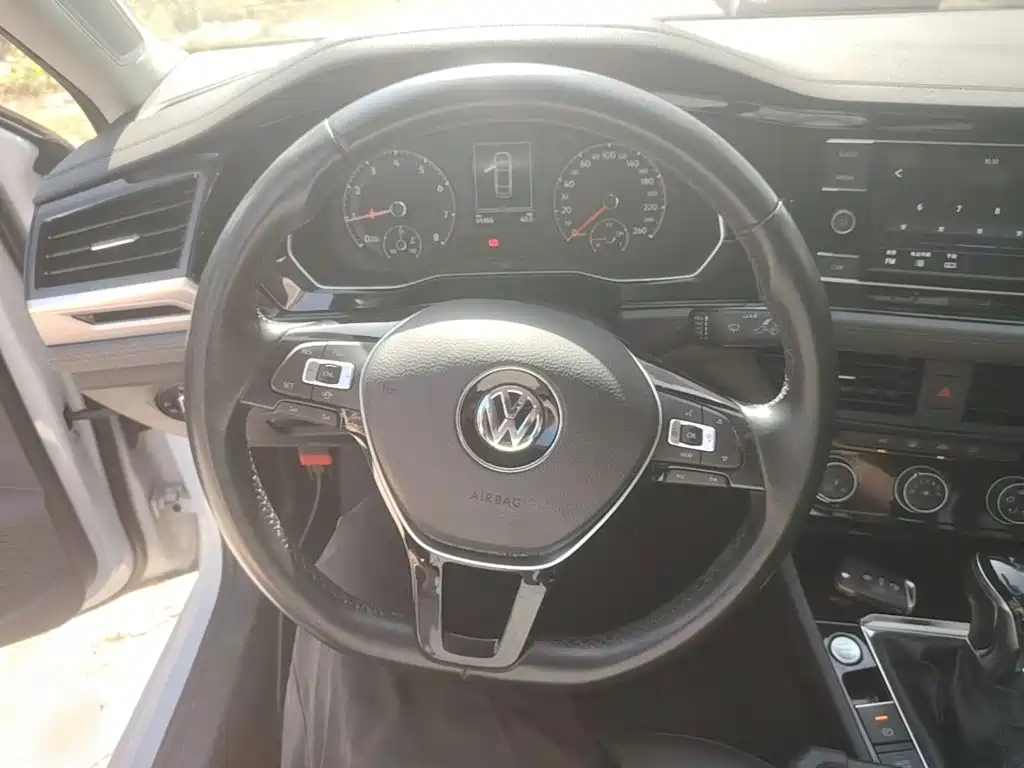 Volkswagen Sagitar — миниатюра 11