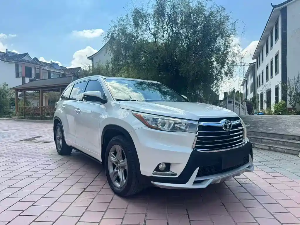 Toyota Highlander — миниатюра 3