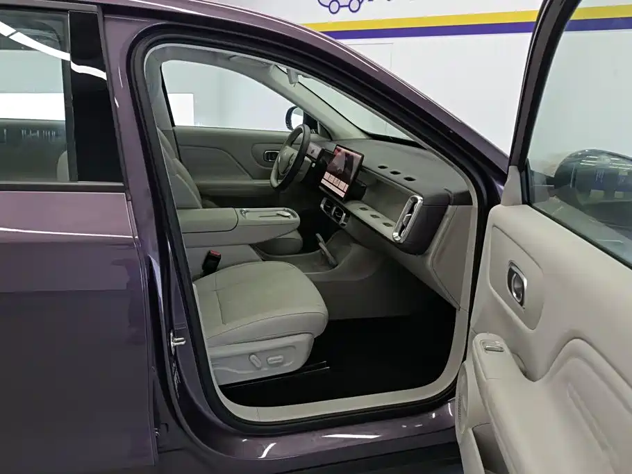 Leapmotor Leapmotor B10 — миниатюра 8
