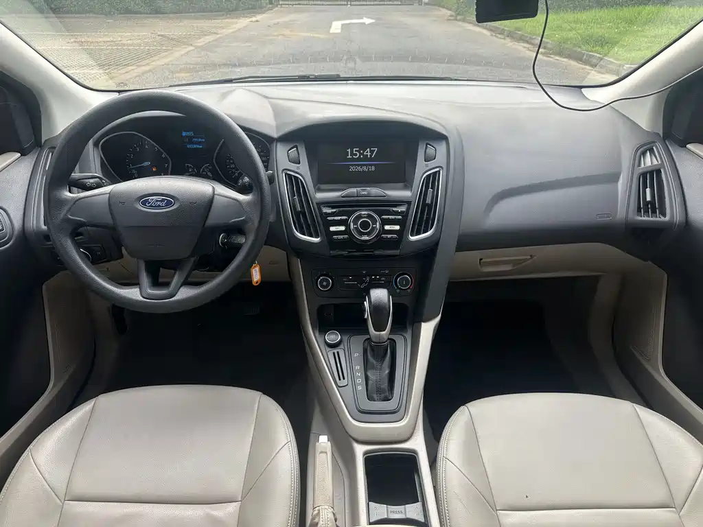 Ford Focus — миниатюра 11