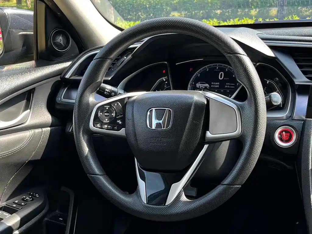 Honda Civic — миниатюра 13