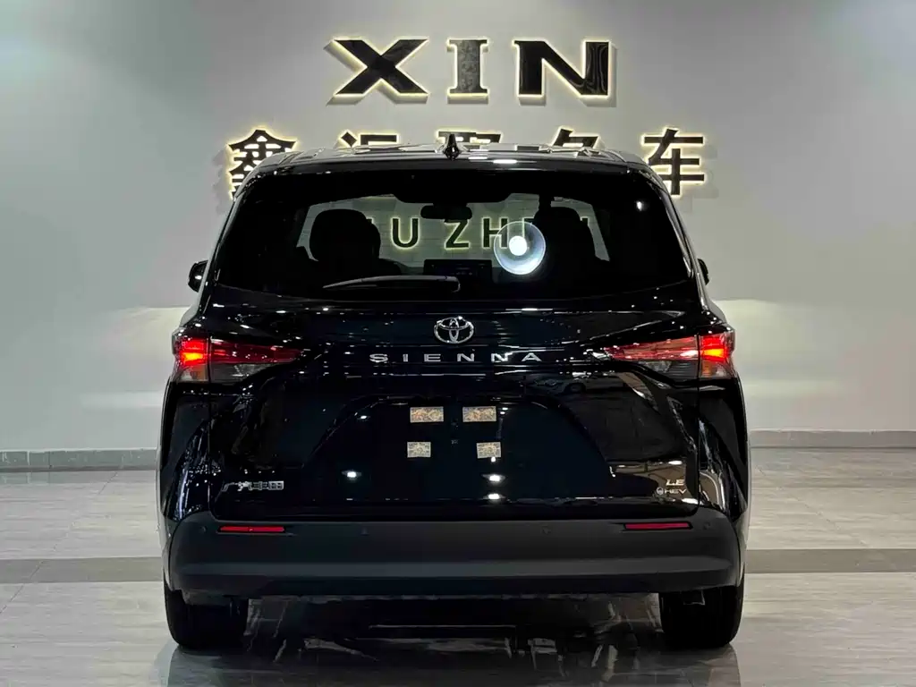 Toyota Sienna 2026 2.5L Comfort