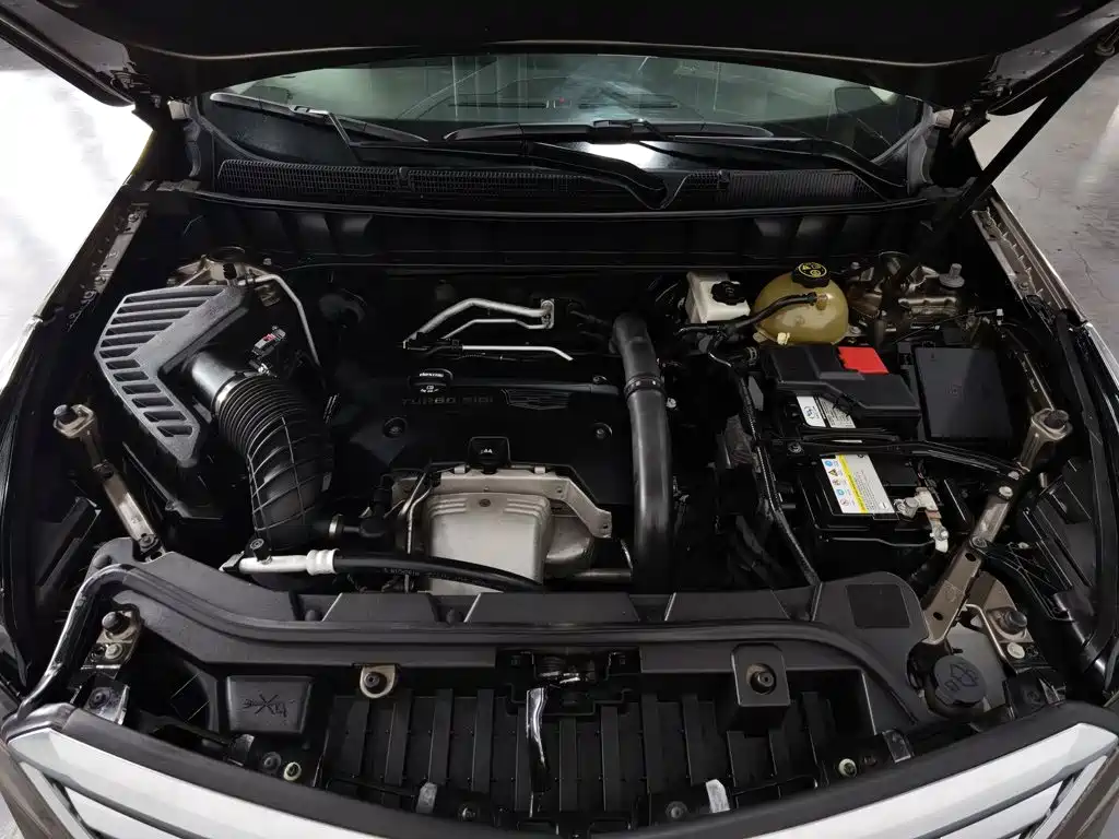 Cadillac XT5 — миниатюра 6