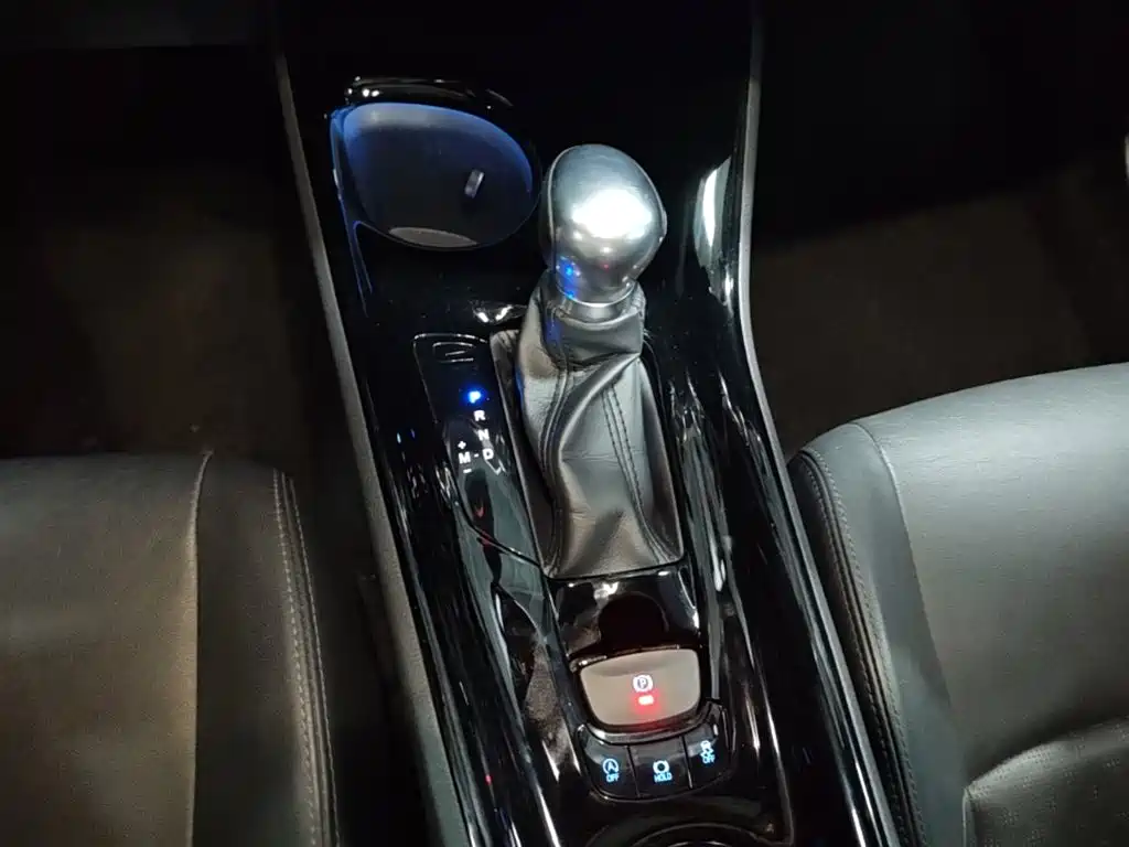 Toyota IZOA — миниатюра 14