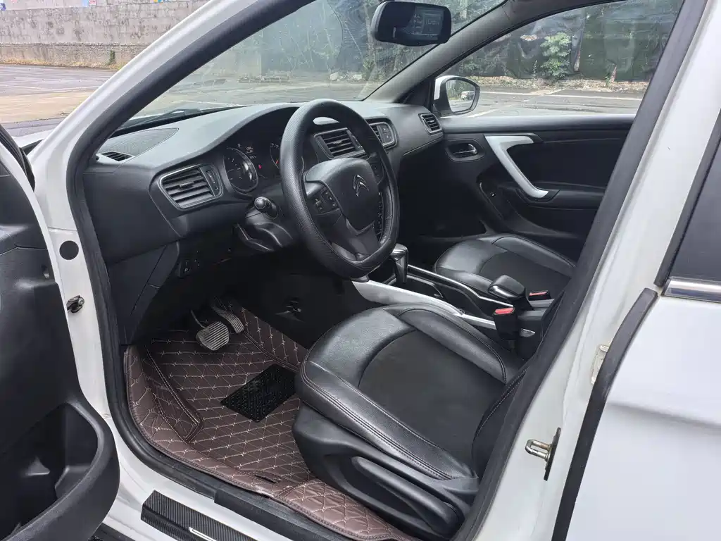 Citroen C3-XR — миниатюра 9