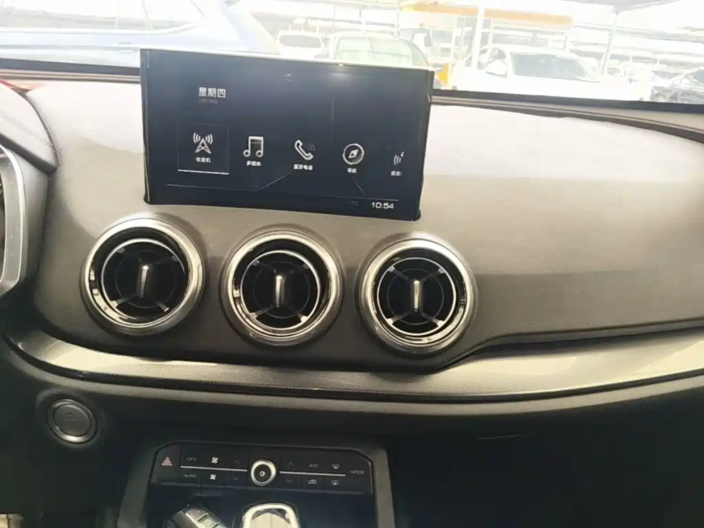 Wey Wey VV5 — миниатюра 13
