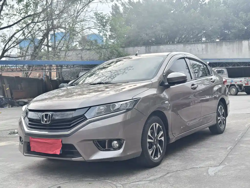 Honda Greiz 2016