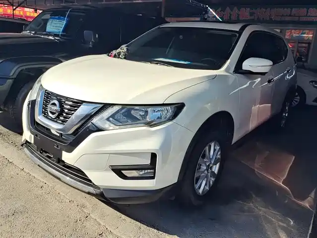 NISSAN QIJUN
