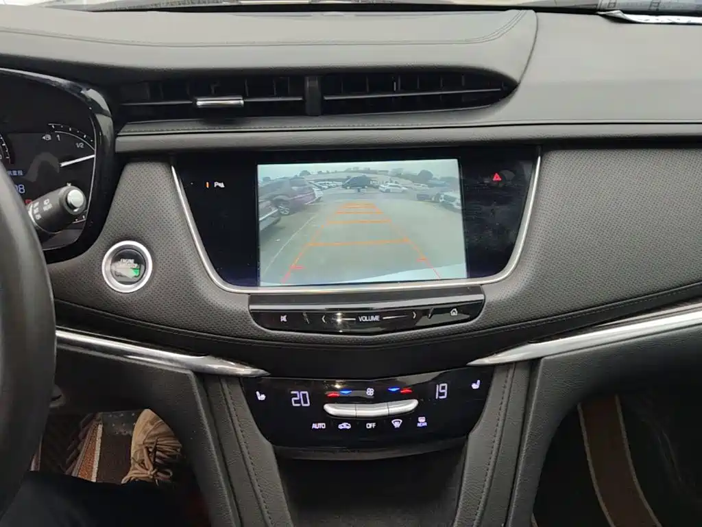 Cadillac XT5 — миниатюра 13
