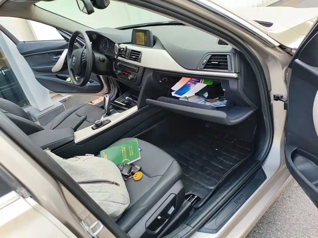 BMW 3 Series — миниатюра 9