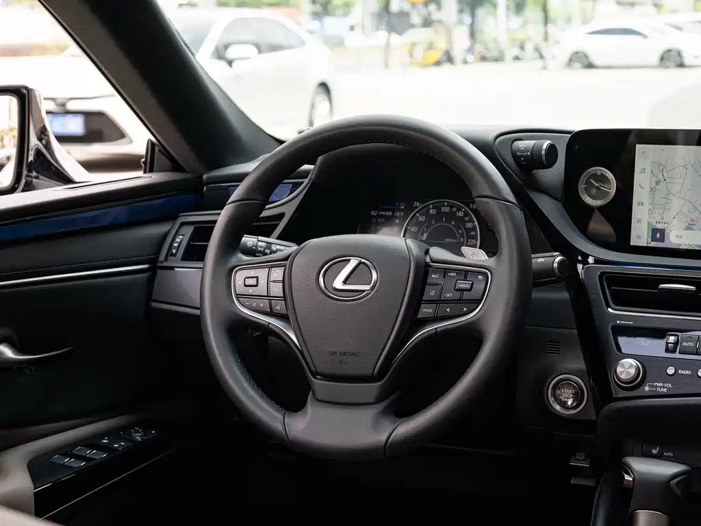 Lexus ES — фотографии объявления, Фото 15