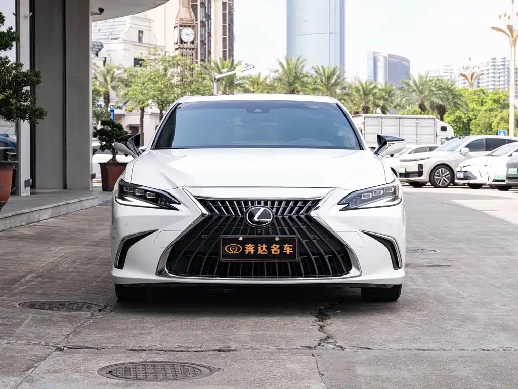 Lexus ES — фотографии объявления, Фото 3