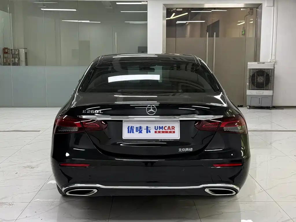 Mercedes-Benz E-Class E 2022 E 260 L