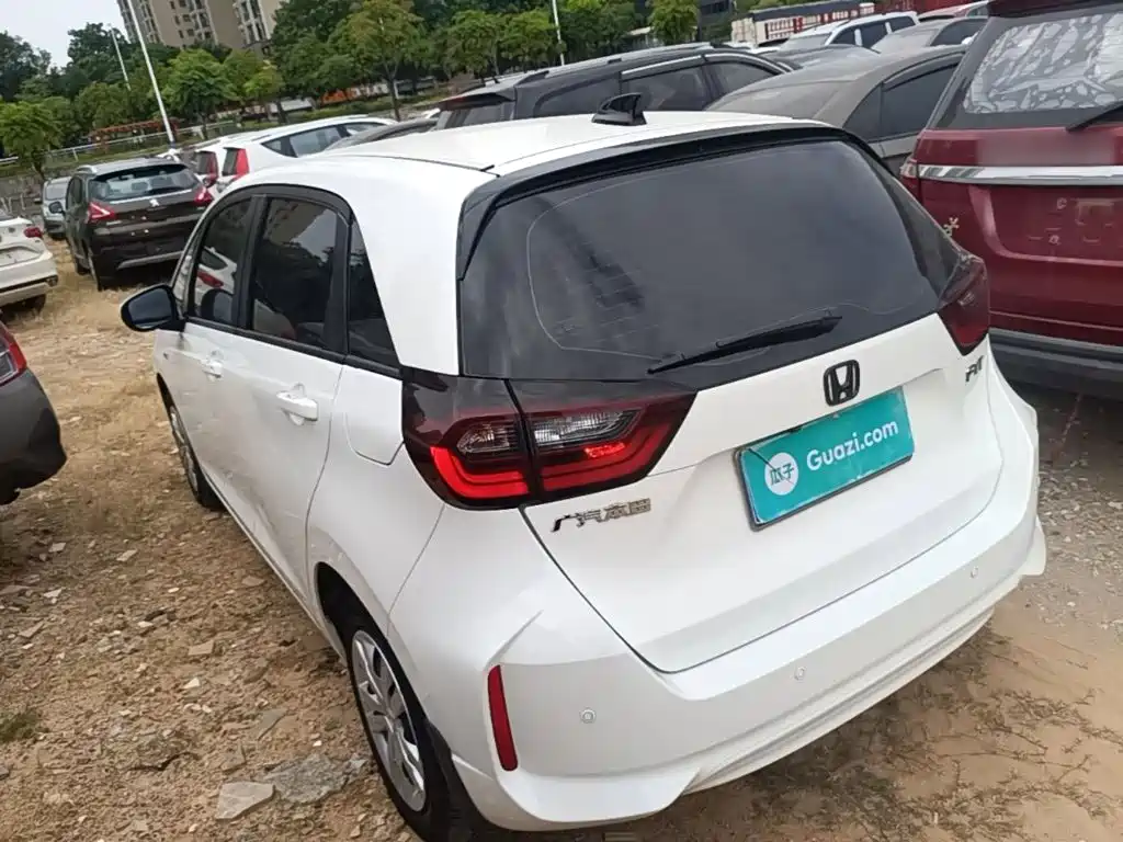 Honda Fit — миниатюра 5