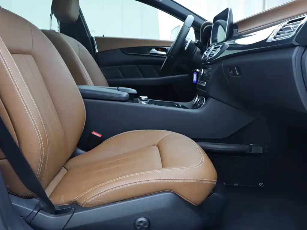 Mercedes-Benz CLS 2015 CLS 320