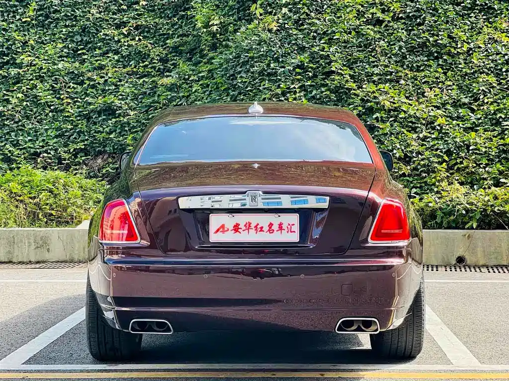 Rolls-Royce Ghost 2010 6.6T Standard