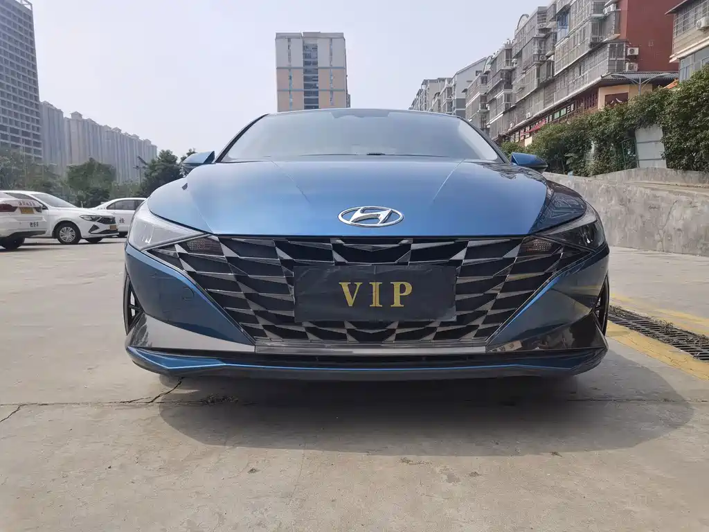 Hyundai Elantra — миниатюра 2