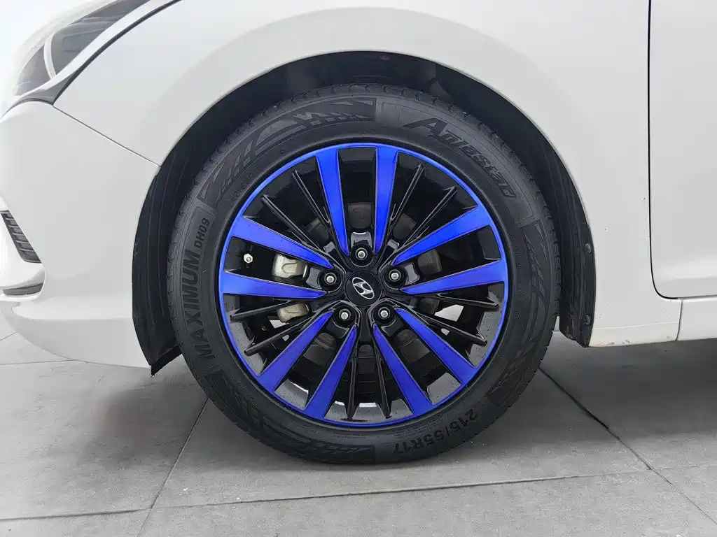 Hyundai Mistra — миниатюра 17