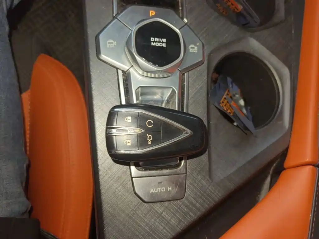 Changan UNI-V — миниатюра 9