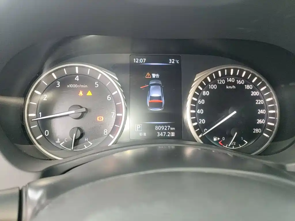 Infiniti Q50L — миниатюра 12