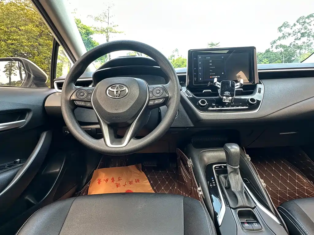Toyota Corolla — миниатюра 18