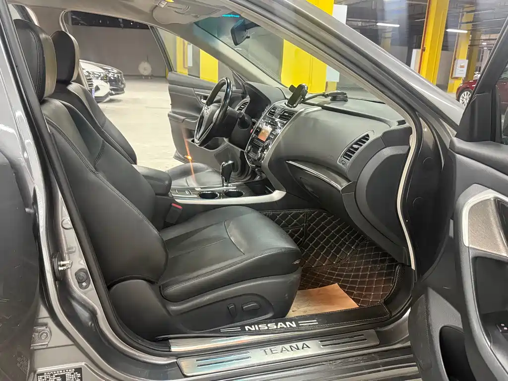 Nissan Teana — миниатюра 8