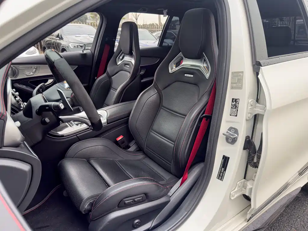 MERCEDES-BENZ C CLASS AMG