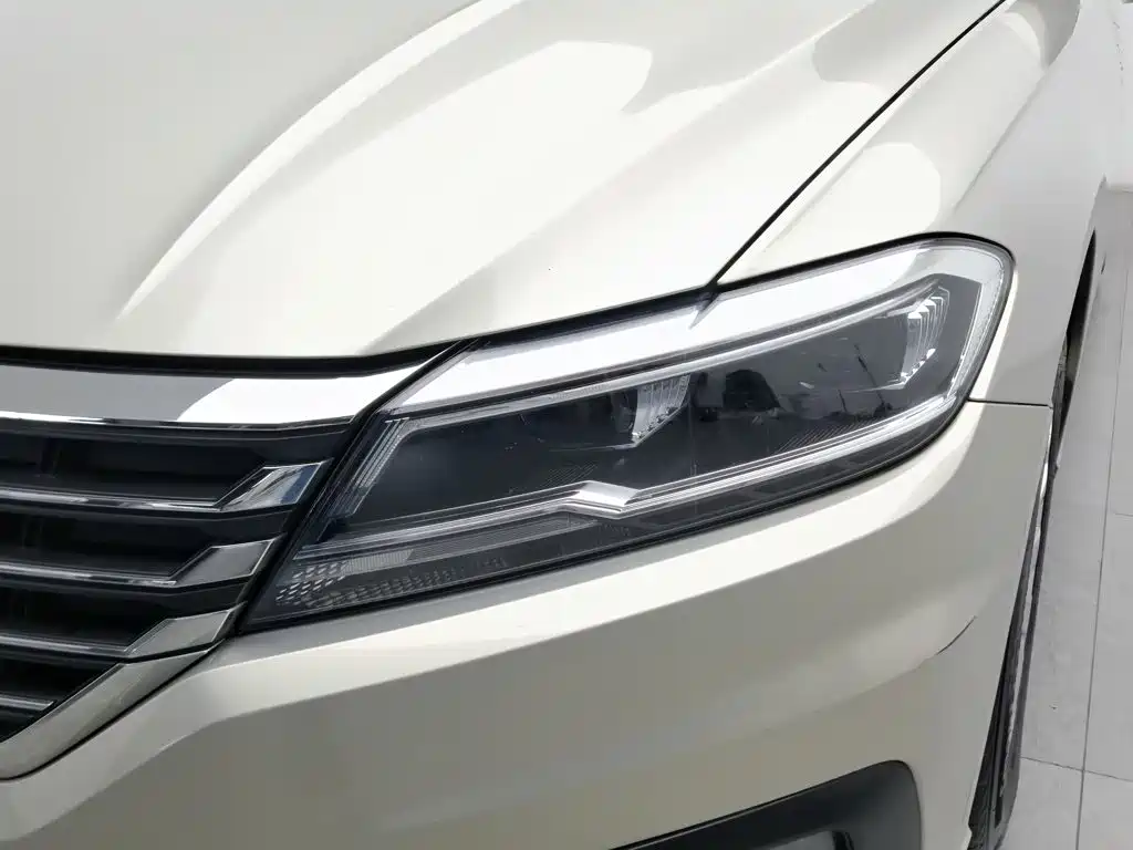 Volkswagen Lavida — миниатюра 7