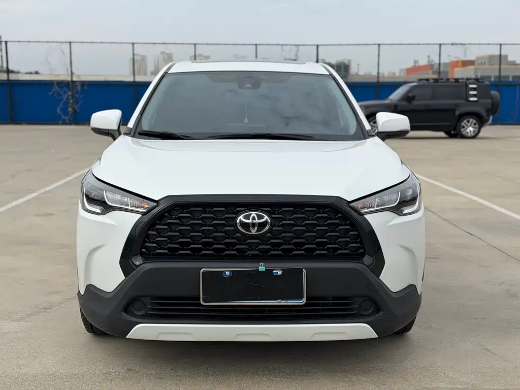 Toyota Corolla Cross — миниатюра 2