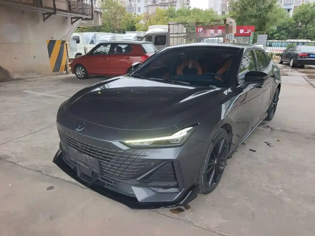 Changan UNI-V — миниатюра 2
