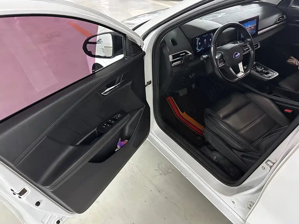 BYD e3 — миниатюра 9