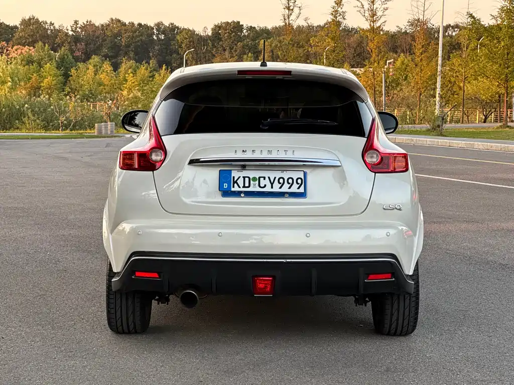Infiniti ESQ — миниатюра 19